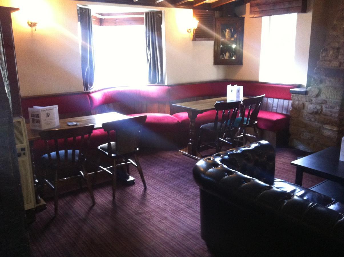 The Coffee Pot Tavern Bed & Breakfast Potterspury Luaran gambar