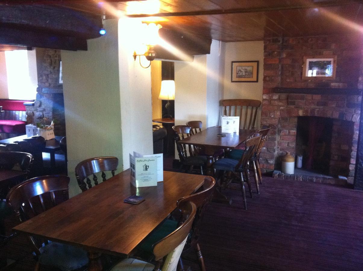 The Coffee Pot Tavern Bed & Breakfast Potterspury Luaran gambar